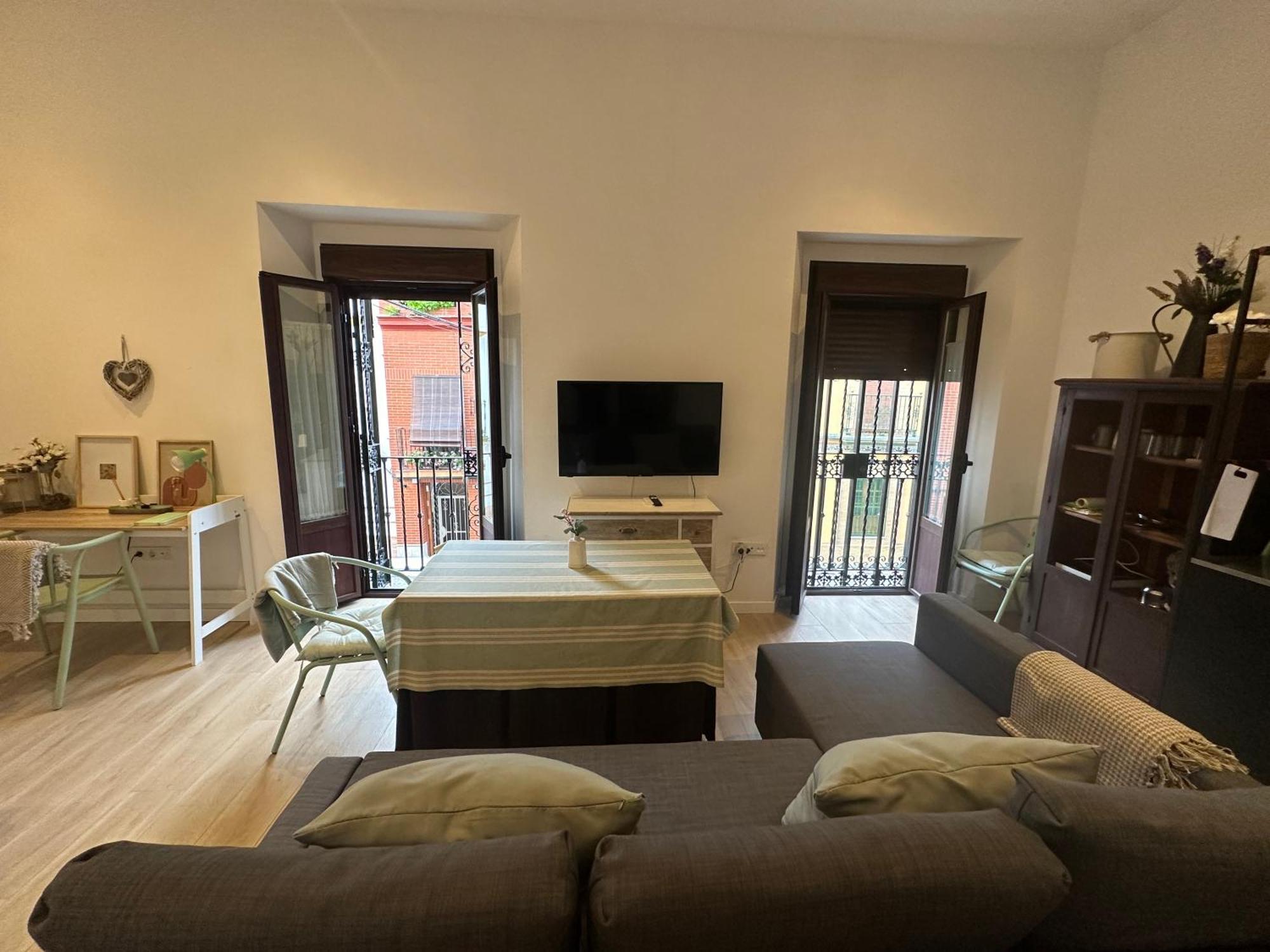 Casa Tradicional En La Calle Pureza, Triana Apartment Seville